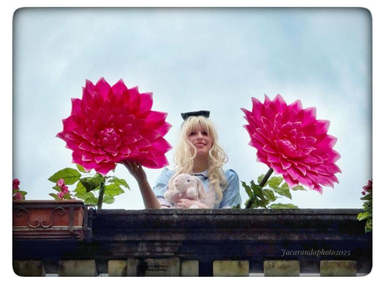 Party Trend 2025: Fiori Giganti per Feste Indimenticabili